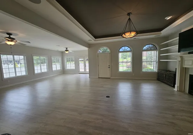 3rd image of 8018 Wolf Creek Ct, Evansville, IN 47712 | MLS# 202615218