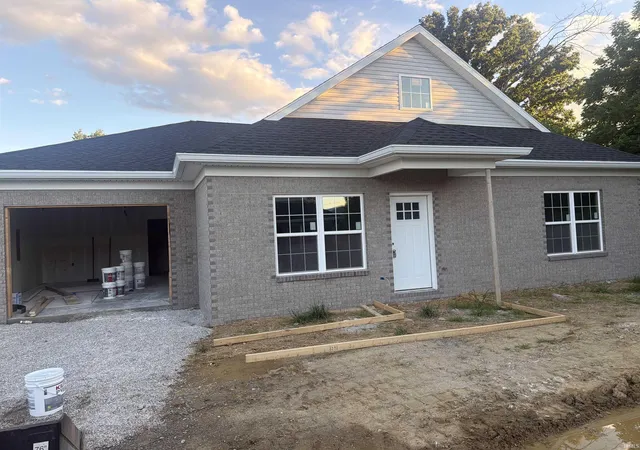 1st image of 6706 Ellipse Pl, Evansville, IN 47715 | MLS# 202615250