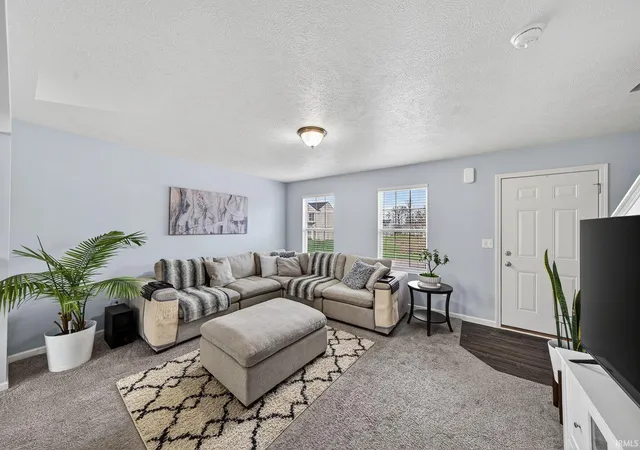 Photo 3 of Manufactured home for sale at 26601 Durness Woods Dr, South Bend, IN 46628 | MLS# 202615309 | Listing updated on 2026-09-15
