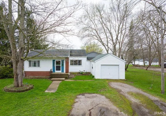 4th image of 607 W North St, Fremont, IN 46737 | MLS# 202615310