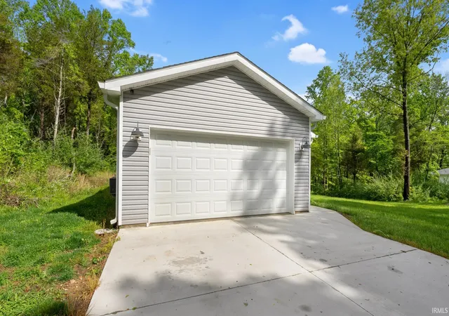 Photo 3 of Manufactured home for sale at 58 Sherwood Ln, Bedford, IN 47421 | MLS# 202615524 | Listing updated on 2026-06-02