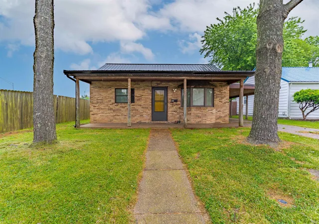 1st image of 1250 Maple Court St, Evansville, IN 47714 | MLS# 202615534