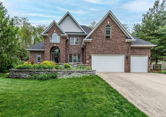 1st image of 2719 S Silver Creek Dr, Bloomington, IN 47401 | MLS# 202615547