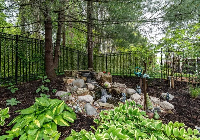 36th image of 2719 S Silver Creek Dr, Bloomington, IN 47401 | MLS# 202615547