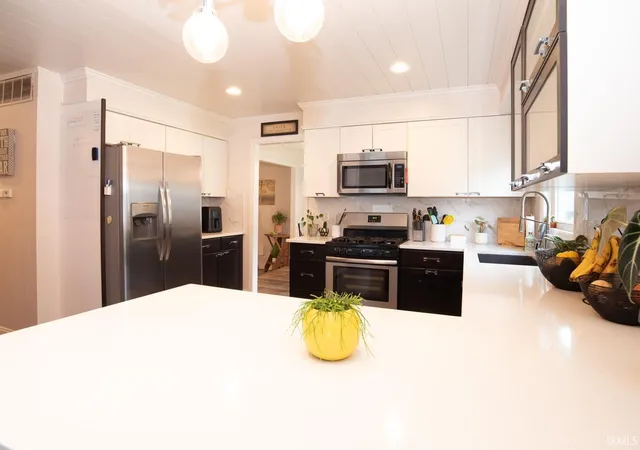 5th image of 1020 S Gentry Ct, Bloomington, IN 47401 | MLS# 202615554