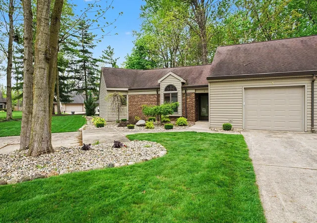 1st image of 1 Boulder Ct, Nappanee, IN 46550 | MLS# 202615586