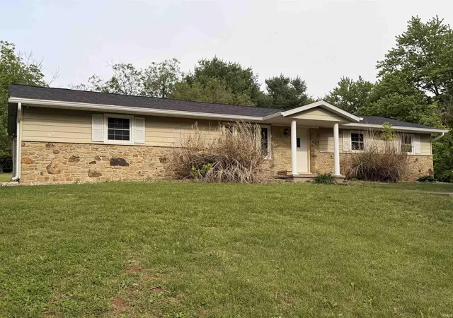 Photo 2 of Manufactured home for sale at 5389 W Brookwood Ct, Bloomington, IN 47404 | MLS# 202615619 | Listing updated on 2026-09-19