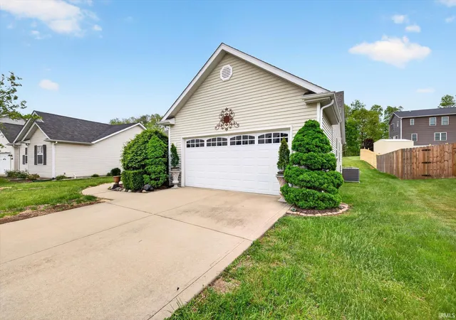 33rd image of 5212 W Bedrock Rd, Bloomington, IN 47403 | MLS# 202615698