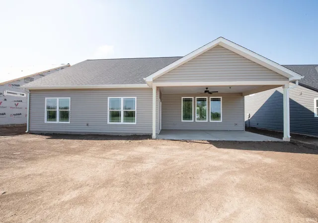 21st image of 402 Burnley Dr, West Lafayette, IN 47906 | MLS# 202615754