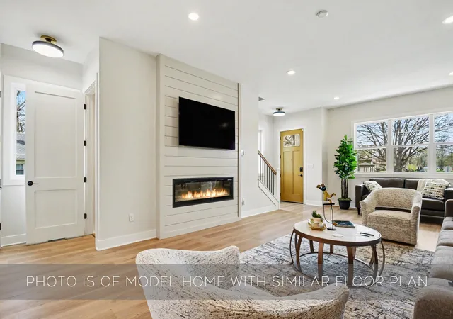4th image of 1249 Corby Blvd #B, South Bend, IN 46617 | MLS# 202615761