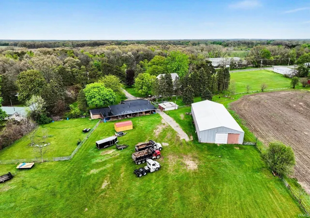 3rd image of 53857 County Road 5, Elkhart, IN 46514 | MLS# 202615823