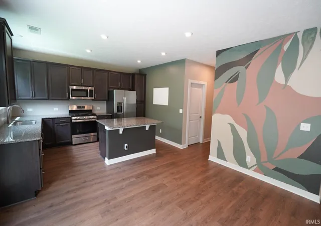 Photo 2 of Manufactured home for sale at 1392 N Hunters Xing Cir, Huntingburg, IN 47542 | MLS# 202615972 | Listing updated on 2026-08-25
