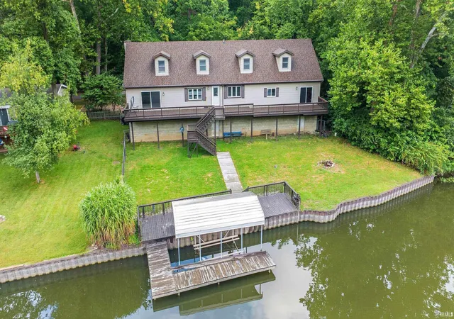 Homes for sale in Monticello, IN | 1120 N Diamond Point Ct, Monticello, IN 47960 | MLS# 202615986