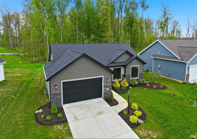 Photo 3 of Manufactured home for sale at 995 Lagonda Trl, Fort Wayne, IN 46818 | MLS# 202616017 | Listing updated on 2026-09-09