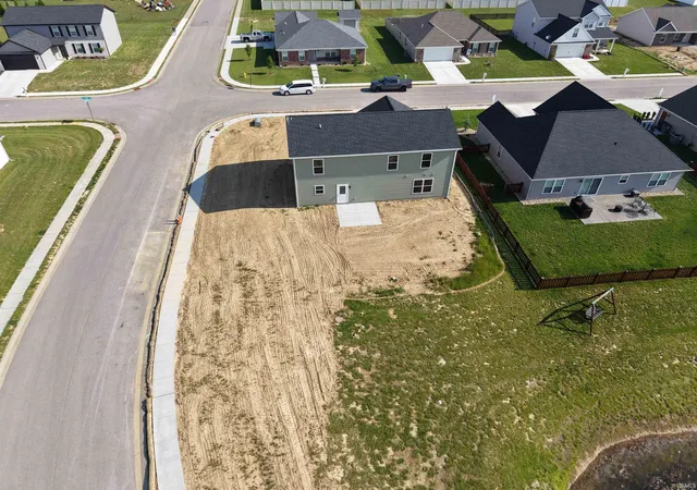 Photo 3 of Sale Pending at 7535 Jagger Ct, Evansville, IN 47715 | MLS# 202616019 | Listing updated on 2026-07-08