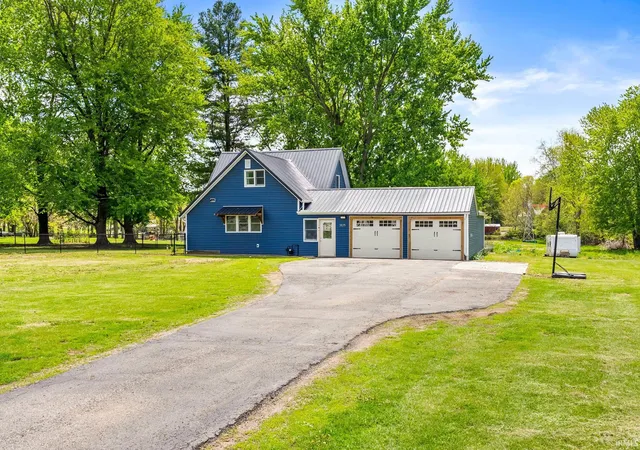 1st image of 3825 W Old Road 30, Warsaw, IN 46580 | MLS# 202616036