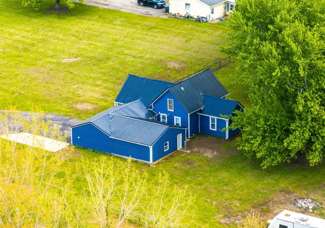 5th image of 3825 W Old Road 30, Warsaw, IN 46580 | MLS# 202616036