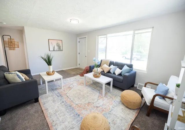 Photo 3 of Manufactured home for sale at 2440 Brown St, Anderson, IN 46016 | MLS# 202616048 | Listing updated on 2026-09-18