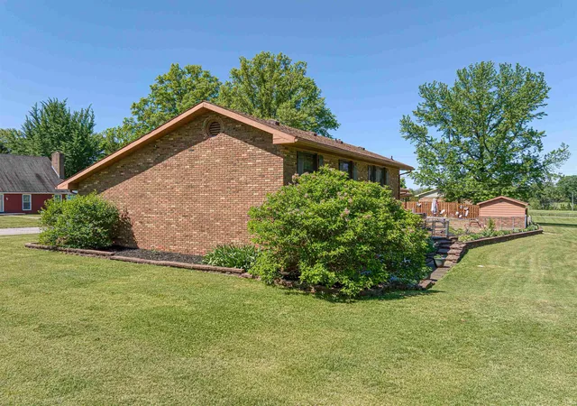 Photo 3 of Manufactured home for sale at 10515 Olivia St, Evansville, IN 47712 | MLS# 202616193 | Listing updated on 2026-09-11