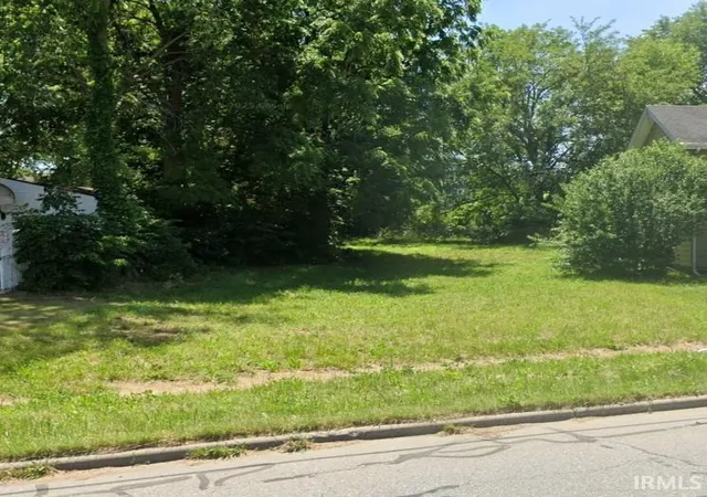 Photo 1 of Land for sale at 1728 Prairie Ave, South Bend, IN 46613 | MLS# 202616214 | Listing updated on 2026-06-20