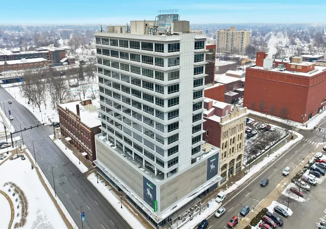 2nd image of 203 E Berry St #805, Fort Wayne, IN 46802 | MLS# 202616222