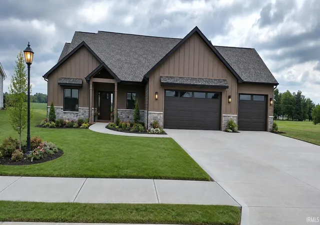 Photo 1 of Manufactured home for sale at 2220 Golfview Dr, Auburn, IN 46706 | MLS# 202616224 | Listing updated on 2026-09-17