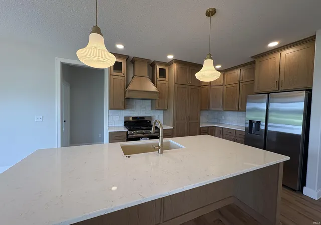 Photo 3 of Manufactured home for sale at 2220 Golfview Dr, Auburn, IN 46706 | MLS# 202616224 | Listing updated on 2026-09-17