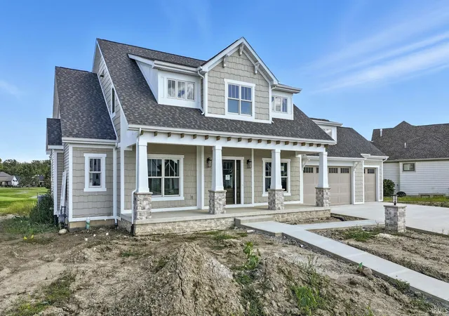 3rd image of 2002 Approach Dr, Auburn, IN 46706 | MLS# 202616238