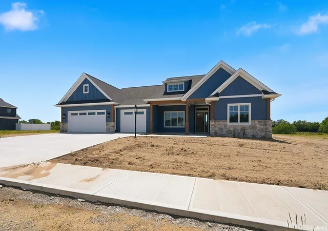 3rd image of 564 Keltic Pines Blvd, Huntertown, IN 46748 | MLS# 202616267