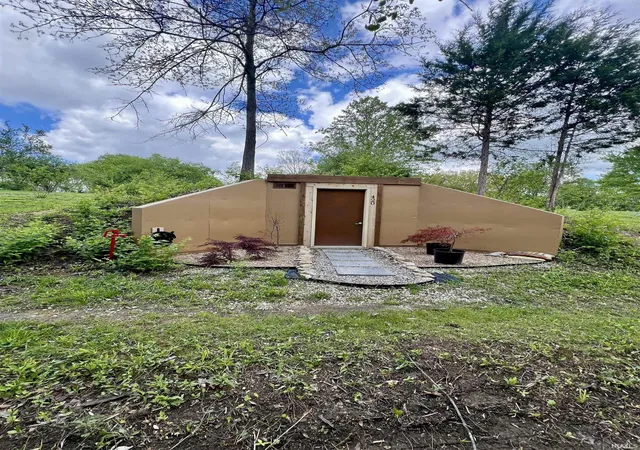 5th image of 6977 E State Road 46 Road, Bloomington, IN 47401 | MLS# 202616335