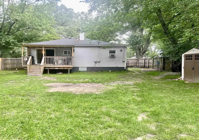 2nd image of 418 S Lawrence St, Hobart, IN 46342 | MLS# 202616434