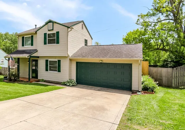 Homes for sale in Bloomington, IN | 2745 S Pine Meadows Dr, Bloomington, IN 47403 | MLS# 202616463