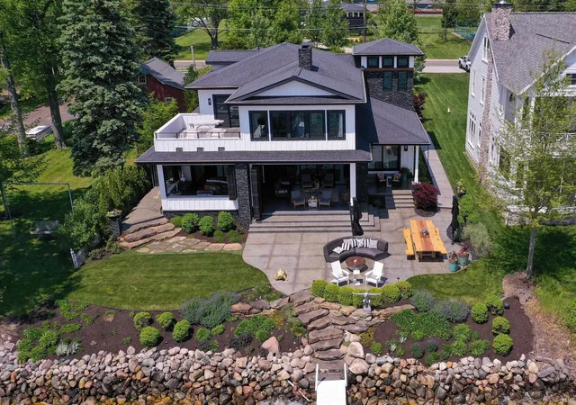 Photo 2 of Sale Pending at 6943 E Eli Lilly Rd, Syracuse, IN 46567 | MLS# 202616524 | Listing updated on 2026-07-25