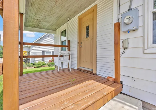 Photo 2 of Sale Pending at 104 S Division St, Francisco, IN 47649 | MLS# 202616545 | Listing updated on 2026-07-17