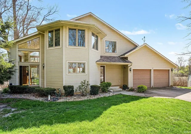 3rd image of 161 Holton Rd, La Porte, IN 46350 | MLS# 202616629