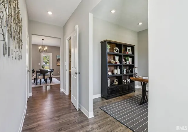 3rd image of 11365 Corte Madera Run, Fort Wayne, IN 46818 | MLS# 202616655
