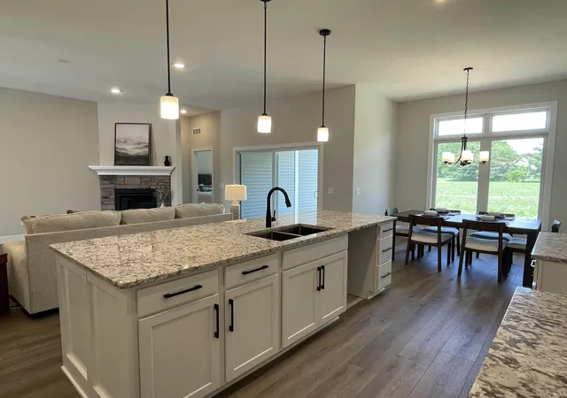 3rd image of 4832 Whittlebury Dr, Fort Wayne, IN 46818 | MLS# 202616690