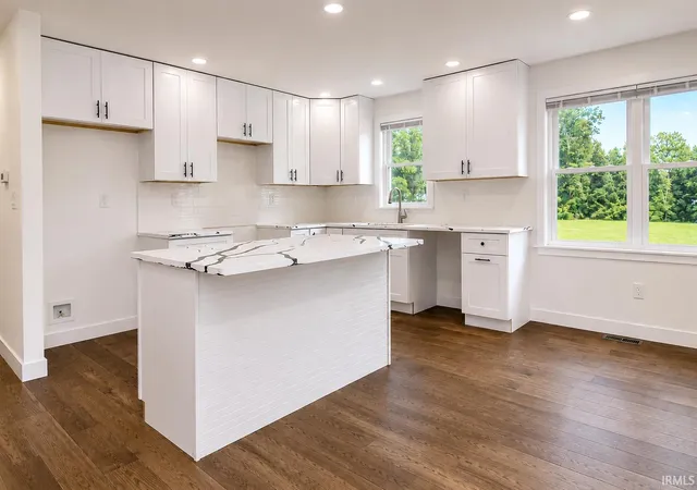 Photo 3 of Manufactured home for sale at 6890 E Homette Ave, Knox, IN 46534 | MLS# 202616695 | Listing updated on 2026-09-28