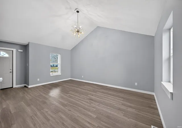4th image of 2503 Decamp Ave, Elkhart, IN 46517 | MLS# 202616727