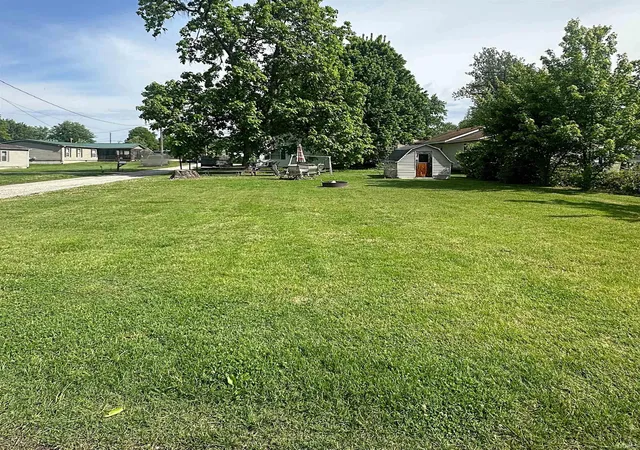 Photo 2 of Sale Pending at 510 NW 10th Street, Washington, IN 47501 | MLS# 202616790 | Listing updated on 2026-09-01