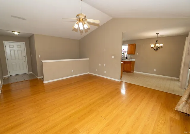 5th image of 3208 Sand Wood Dr, South Bend, IN 46628 | MLS# 202616835
