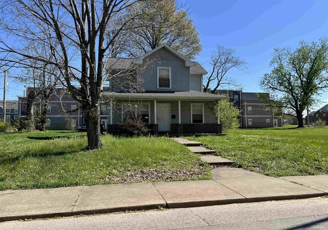 Homes for sale in Evansville, IN | 1011 Cherry St, Evansville, IN 47713 | MLS# 202616836