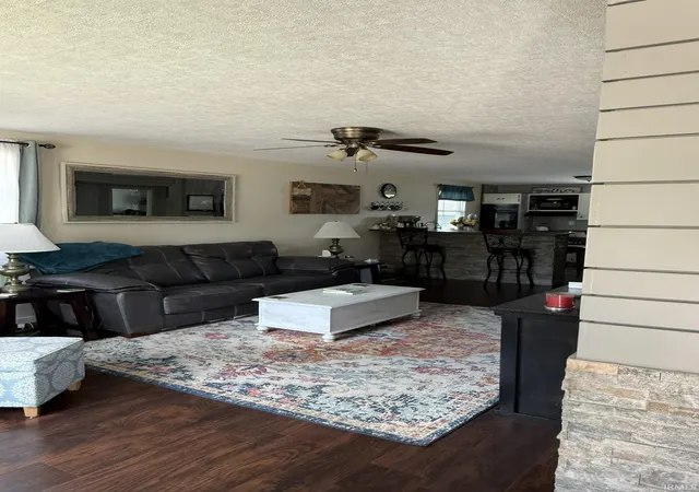 Photo 3 of Manufactured home for sale at 626 V St, Bedford, IN 47421 | MLS# 202616863 | Listing updated on 2026-08-18