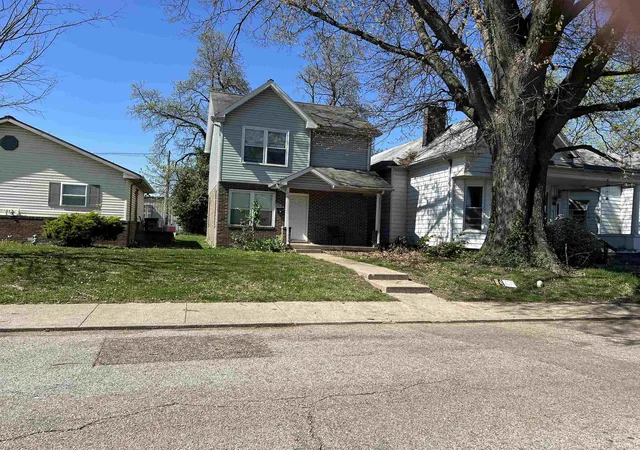 Homes for sale in Evansville, IN | 1114 Cherry St, Evansville, IN 47713 | MLS# 202616894
