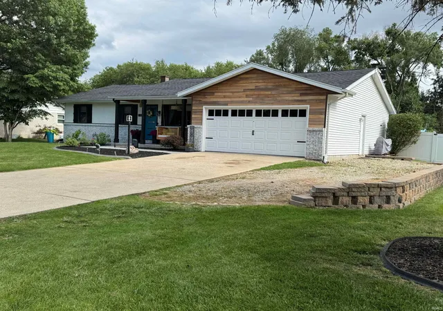 Homes for sale in Granger, IN | 15360 Monterosa Dr, Granger, IN 46530 | MLS# 202617026