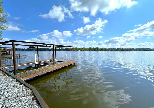Photo 3 of Manufactured home for sale at 2951 N Lakeshore Dr, Monticello, IN 47960 | MLS# 202617075 | Listing updated on 2026-09-02