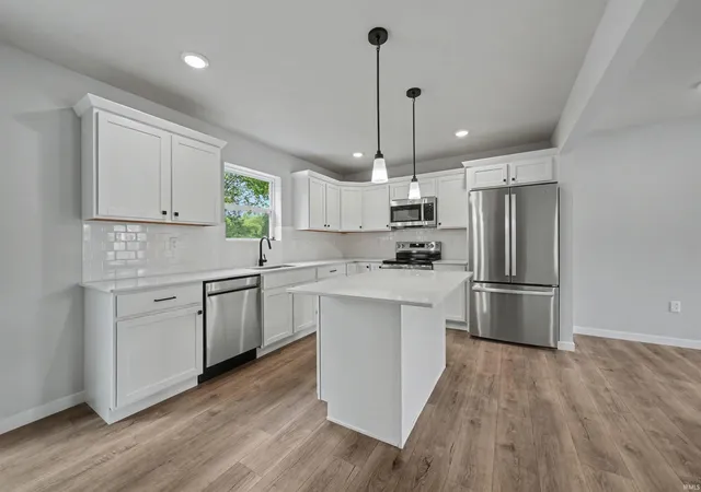 Photo 4 of Manufactured home for sale at 26896 Mc Arthur Ct, South Bend, IN 46628 | MLS# 202617263 | Listing updated on 2026-09-11