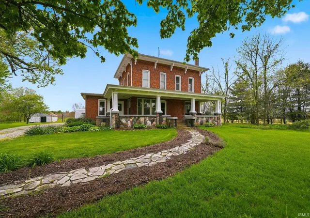 3rd image of 6212 E 1200 N, Wolcottville, IN 46795 | MLS# 202617281