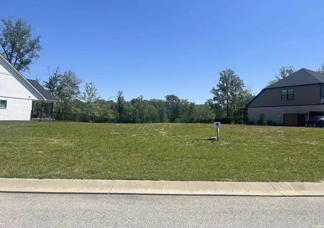2nd image of 1638 Victoria Woods Dr, Boonville, IN 47601 | MLS# 202617355