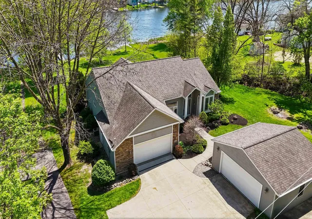 Homes for sale in Columbia City, IN | 8050 N Brown Rd, Columbia City, IN 46725 | MLS# 202617372